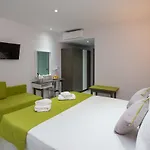 Patiras Deluxe Oda ve Kahvaltı