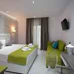 Patiras Deluxe Oda ve Kahvaltı
