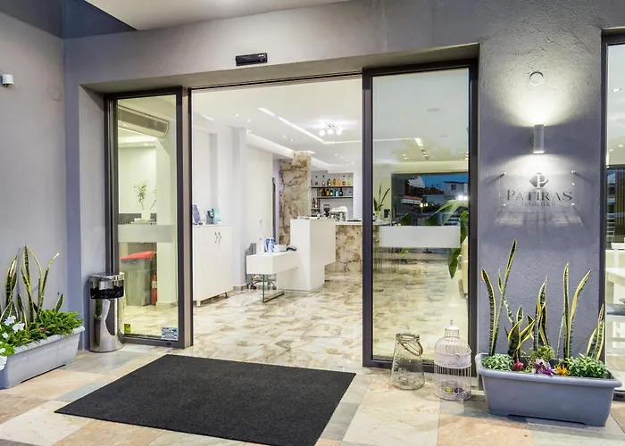 Patiras Deluxe Bed and Breakfast Λιμενάρια