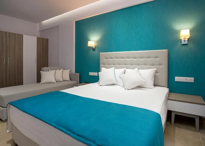 Bed & Breakfast Patiras Deluxe 4*